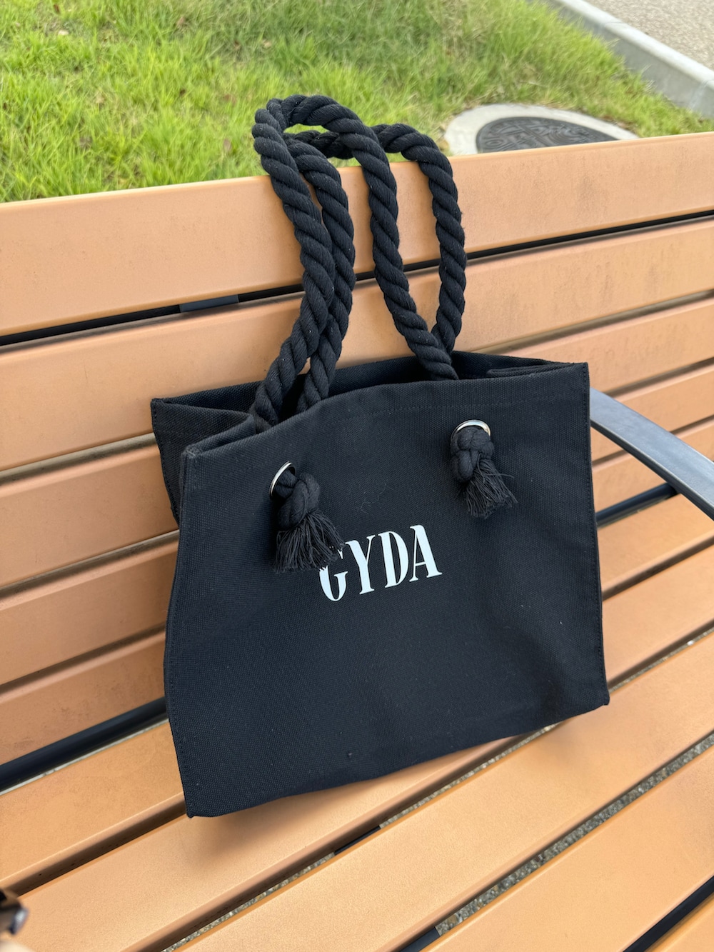 「アツいコーデ全部見せ、PR、ELGAES、GYDA」｜「GYDAのGYDA(ジェイダ) / ショッパー風キャンバストートバッグ A4対応 GY-B191 CANVAS（トートバッグ、ブラック系）」を使った、yunさん（レディース・153cm）の夏コーディネートの5枚目の写真