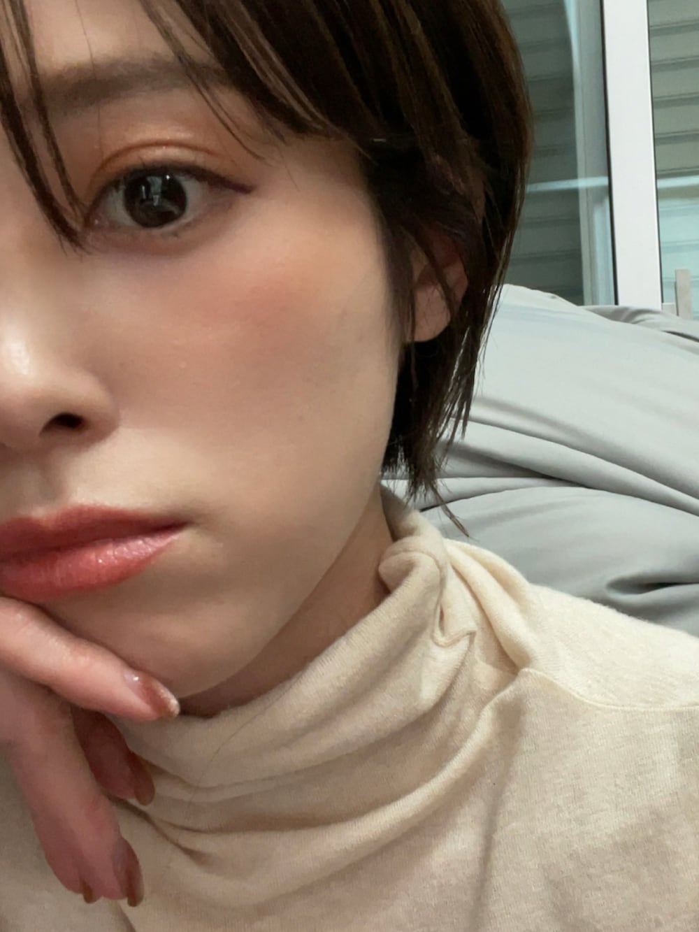 「今日のコスメと服、春カラー、ストライプ、大人女子、ゆみーつ、yunco_de、meets、フェイクレザージャケット」｜「meetsのアイテム（ジャケット/アウター、ブラック系）」を使った、yunさん（レディース・153cm）の冬コーディネートの4枚目の写真