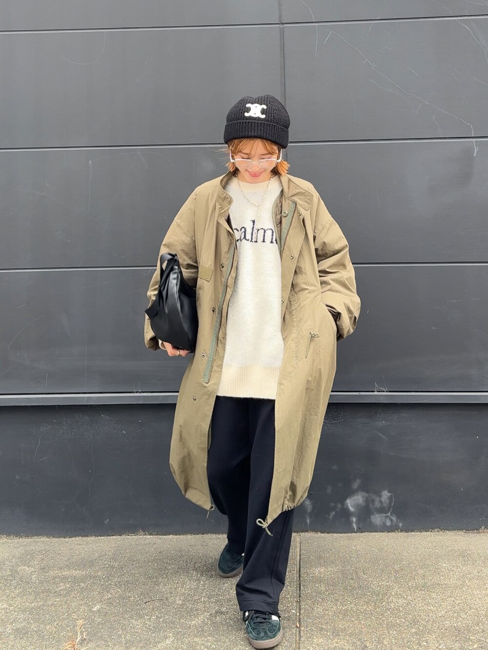 「お出かけコーデ、GU、FREAK'SSTORE、大人コーデ、休日スタイル」｜「FREAK'S STOREの限定展開　M65ライナーモッズセットコート（3WAY）（モッズコート、グリーン系）」を使った、yunさん（レディース・153cm）の冬コーディネートの4枚目の写真