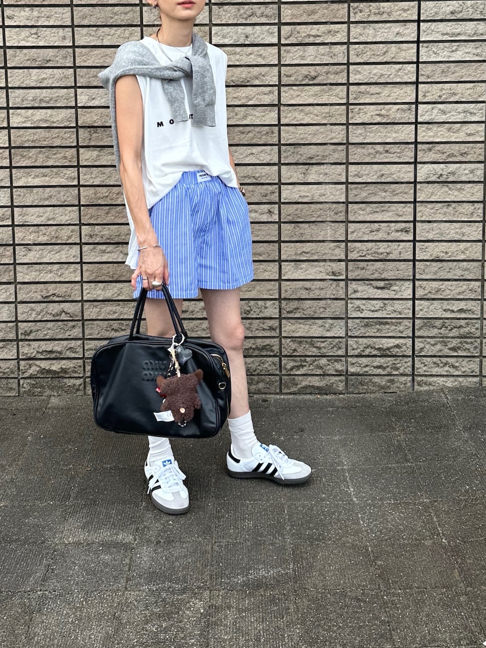 「フレンチスリーブ、ストライプパンツ、ショートパンツ、少年コーデ、詳細はInstagram」｜「ANAPのストライプ イージショートパンツ（その他パンツ、ブルー系）」を使った、amoriaさん（レディース・152cm）の夏コーディネートの3枚目の写真
