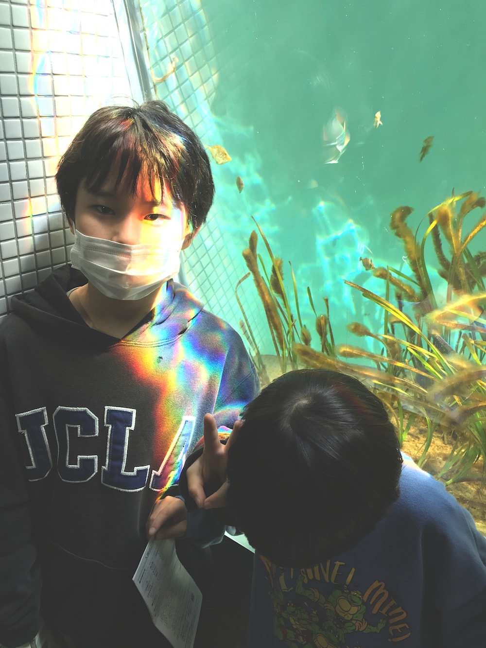 「葛西臨海水族園」｜「no brandのアイテム（ブラジャー、ホワイト系）」を使った、Tsumugiさん（キッズ・120cm）の冬コーディネートの2枚目の写真
