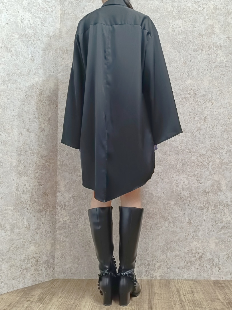 「axes femme、チェック、プレッピー、ネクタイ、ネクタイコーデ、ロングブーツ、レースアップブーツ、編み上げブーツ、ハロウィン、高身長女子、骨格ナチュラル」｜「AXES-Xのあしひきの山鳥の尾シャツ（シャツ/ブラウス、ブラック系）」を使った、Hanaさん（骨格ナチュラル・レディース・168cm）の秋コーディネートの5枚目の写真