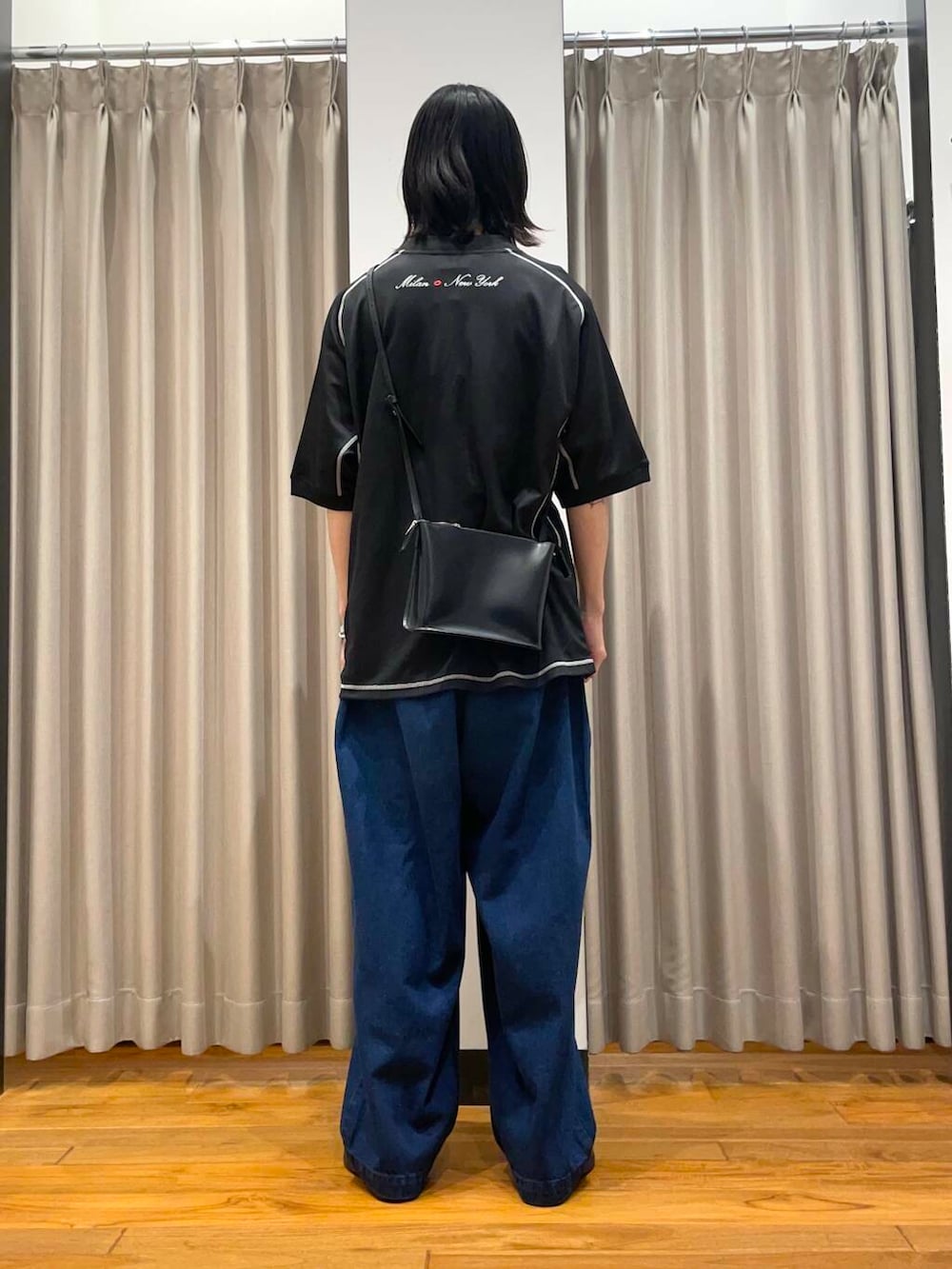 「アーバンリサーチ、URBANRESEARCH、newarrival、初夏のお出かけコーデ、lotto」｜「PIENIのPIENI　SHOULDER S（ショルダーバッグ、ブラック系）」を使った、RYOさん（メンズ・175cm）の春コーディネートの2枚目の写真