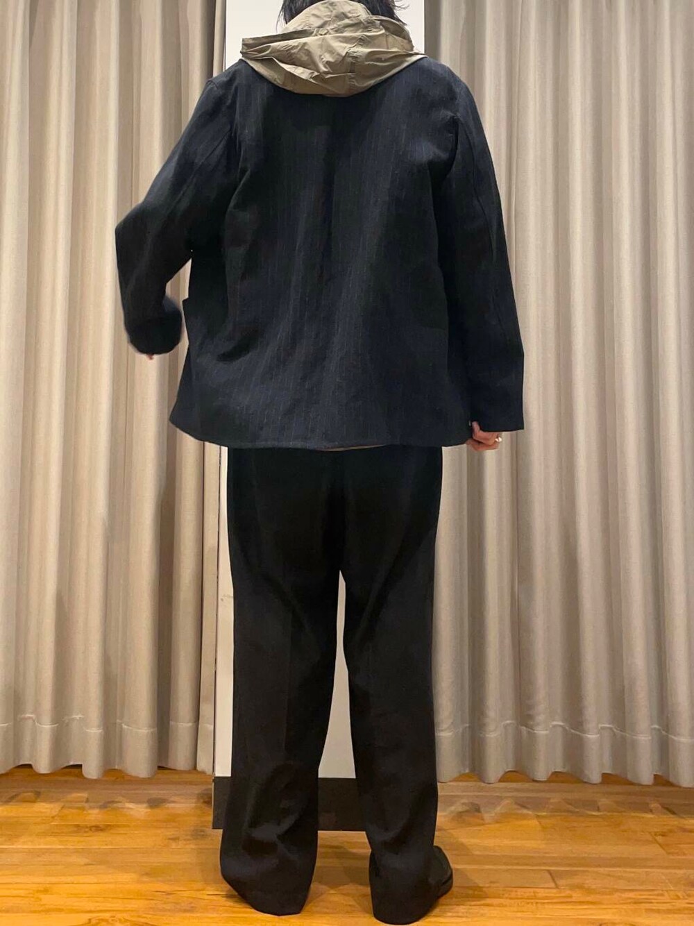 「アーバンリサーチ、別注、URBANRESEARCH、newarrival、aton」｜「URBAN RESEARCHの『セットアップ対応』new basic Wool/Linen jacket（その他アウター、ブルー系）」を使った、RYOさん（メンズ・175cm）の春コーディネートの4枚目の写真