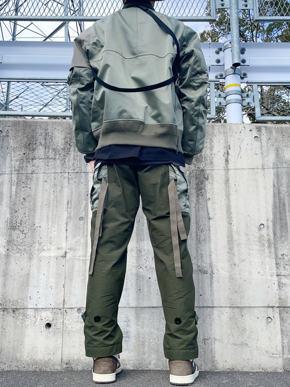 Haru｜Sacaiのカーゴパンツを使ったコーディネート - WEAR