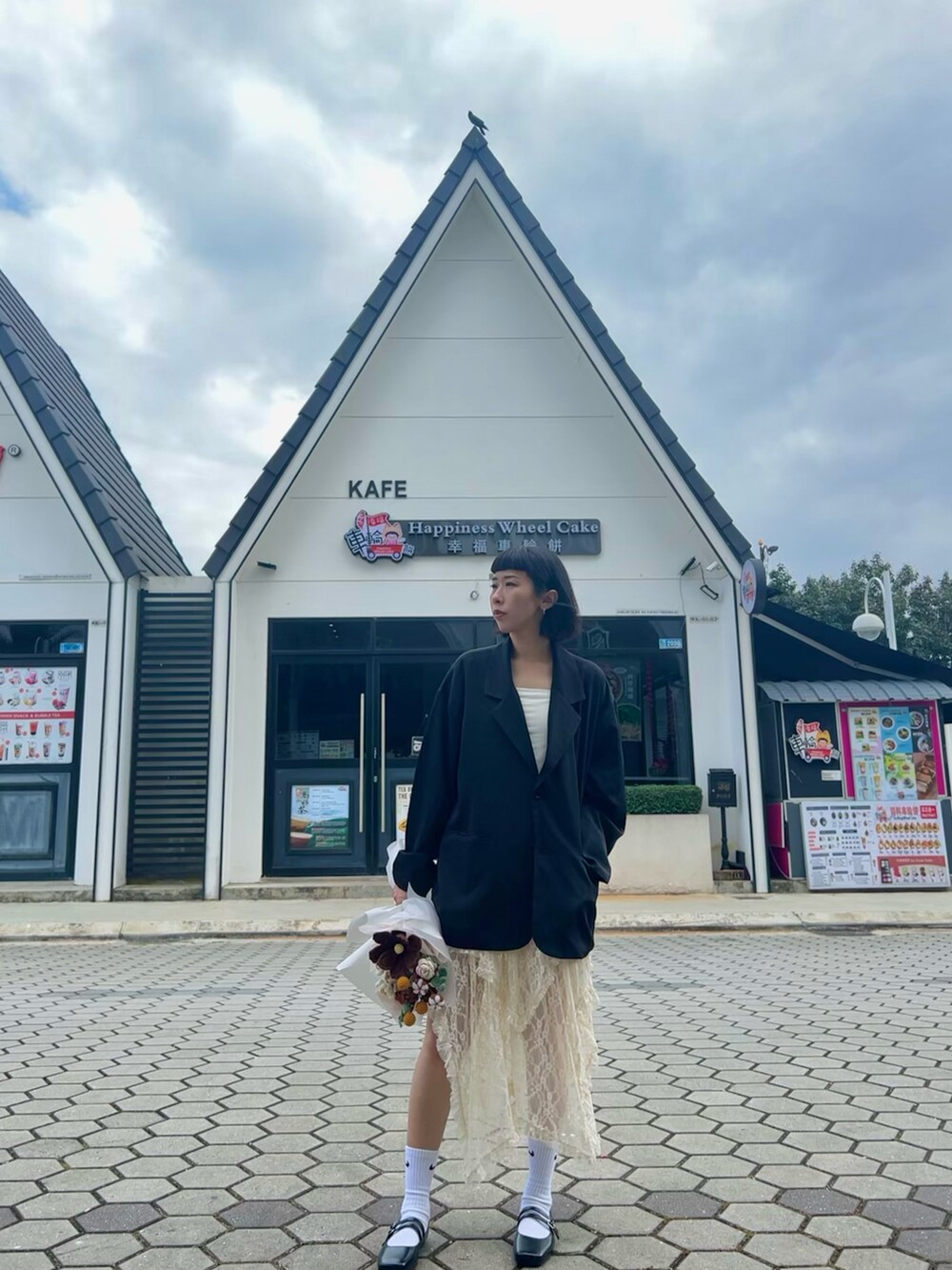 「no brandのアイテム（ジャケット/アウター、ブラック系）」を使った、zoeyjjjさん（レディース・163cm）の冬コーディネートの2枚目の写真