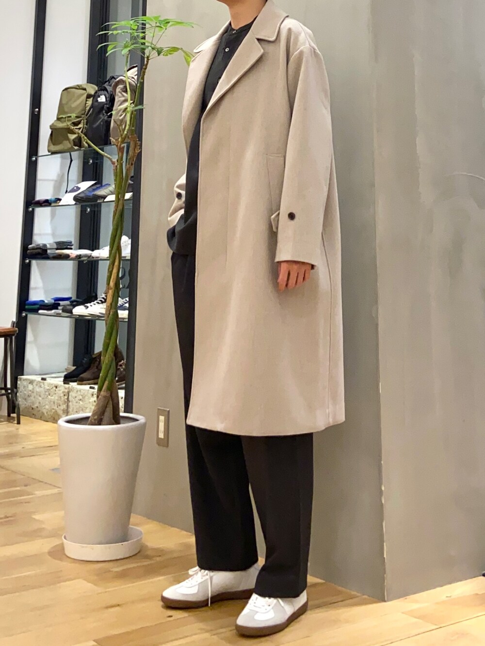 JAPAN FABRICオーバーチェスターコートを使ったショップスタッフの人気