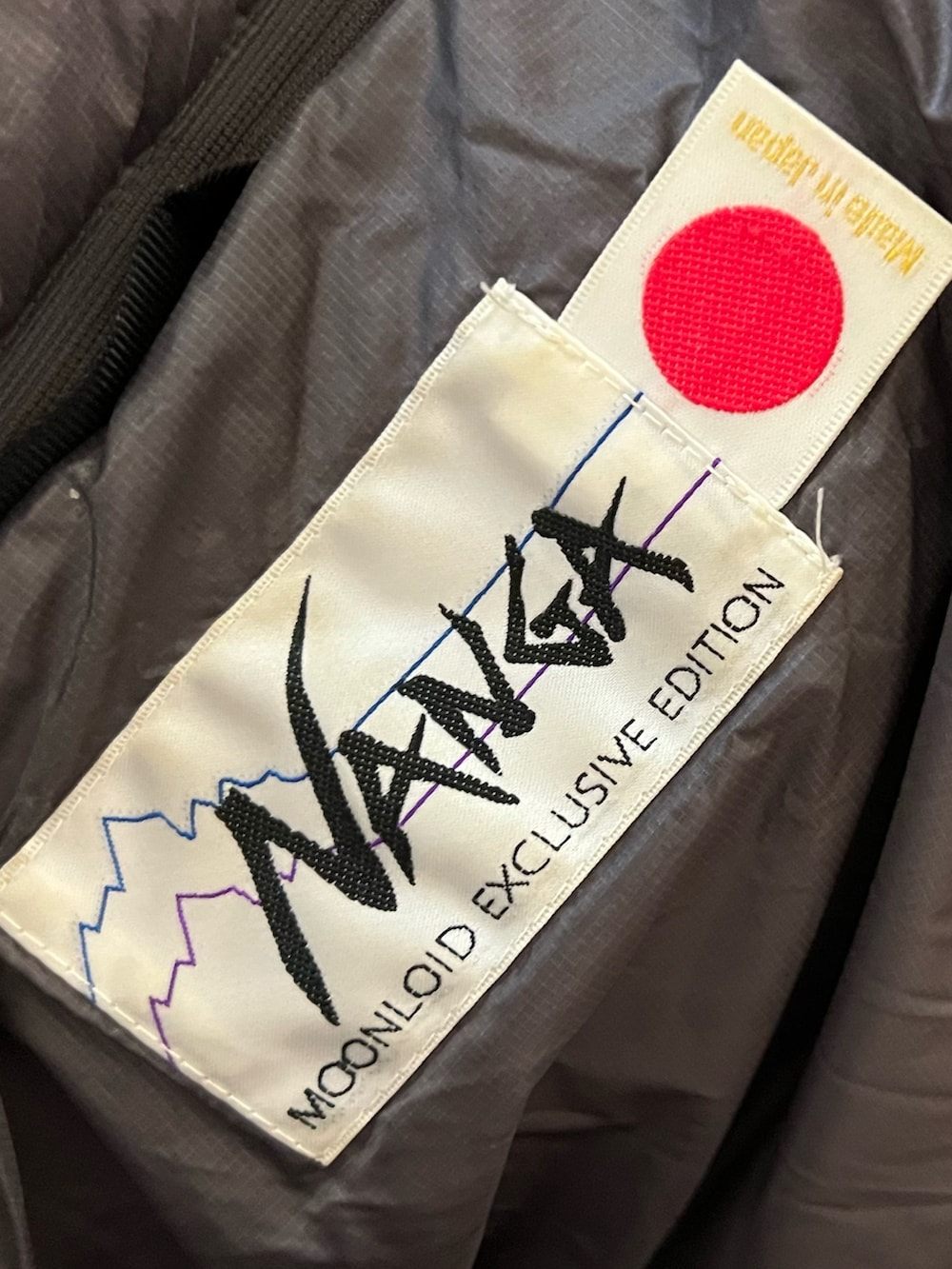 「NANGAWHITELABEL、NANGA、ナンガホワイトレーベル、ナンガ、最強ダウン、VanCleef&Arpels、アルハンブラ、アクセサリー好きな人と繋がりたい、防寒、雪の日、雪の日コーデ、マタニティコーデ、妊婦コーデ、妊婦でもお洒落楽しみたい、極寒」｜「NANGA white labelのアイテム（ジャケット/アウター、ブルー系）」を使った、❄️雪穂❄️さん（レディース・160cm）の冬コーディネートの4枚目の写真