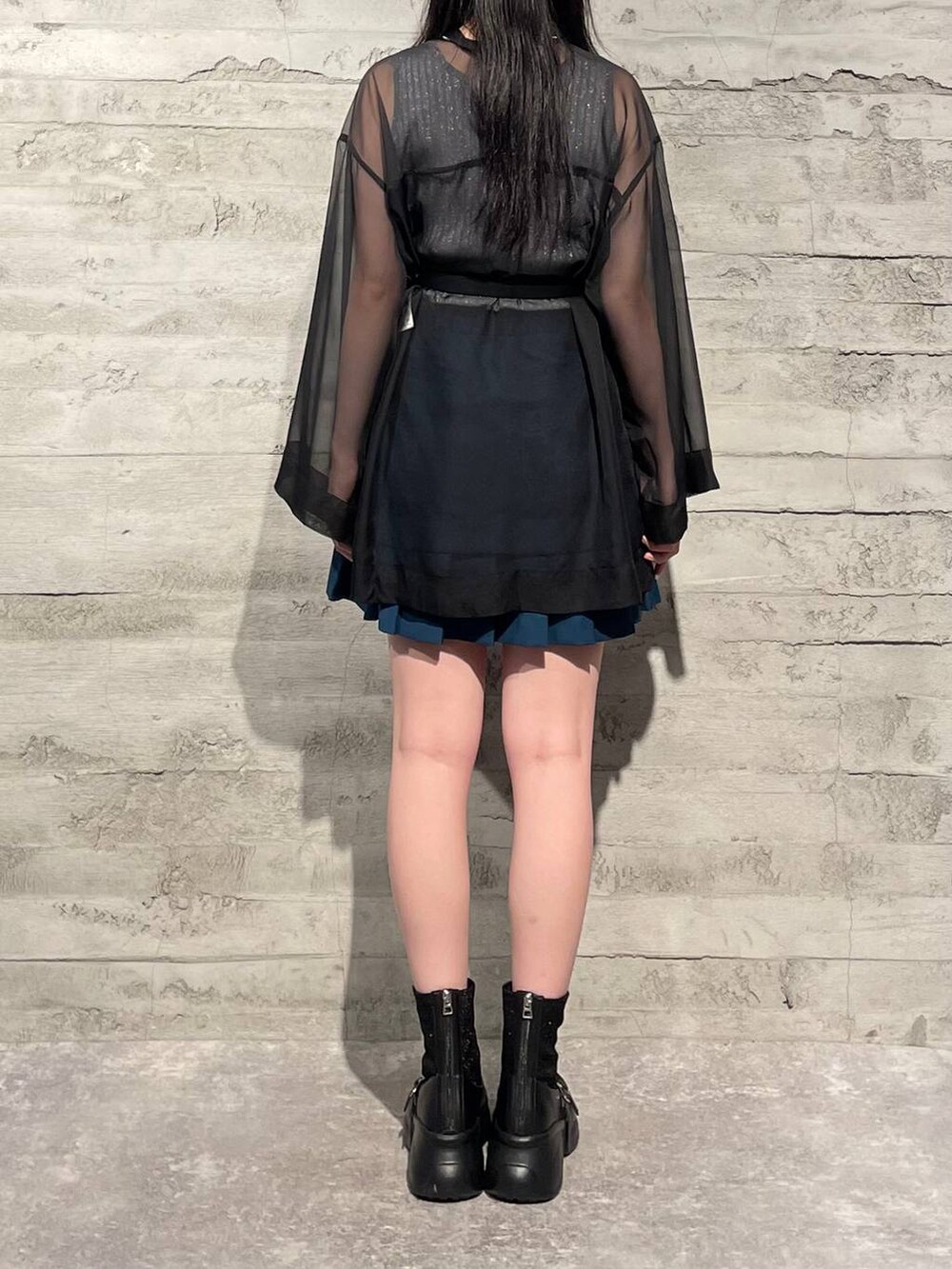 「モード、高身長、きれいめ、春コーデ、体型カバー、若見え、高見え、モテ、HARE、着痩せ・細見え」｜「HAREの2Pジップジャケット＊スカパン(HARE)（テーラードジャケット、ブルー系）」を使った、marinさん（レディース・165cm）の夏コーディネートの3枚目の写真