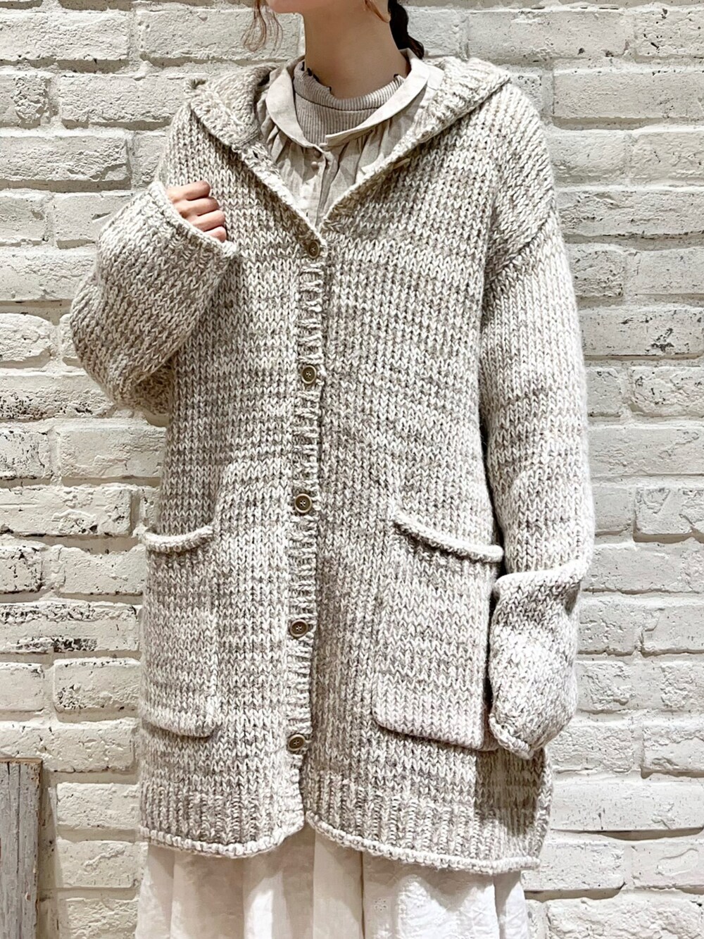 「Samansa Mos2のテレコリブ配色メローハイネックカットソー（Tシャツ/カットソー、ベージュ系）」を使った、いっしき🐻さん（レディース・163cm）の冬コーディネートの3枚目の写真