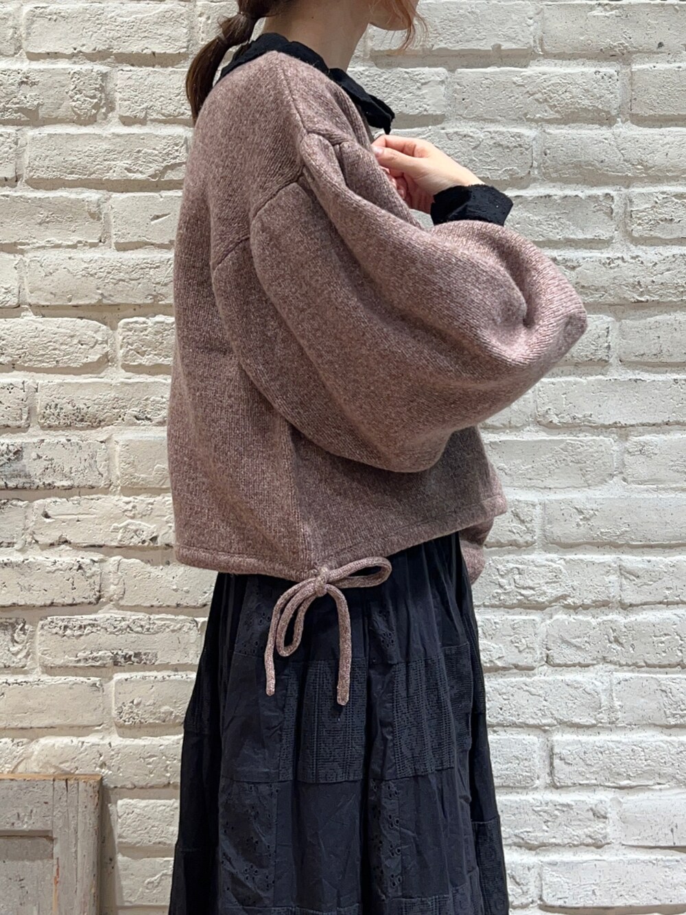 「TSUHARU by Samansa Mos2の前後着脇リボンカーディガン（カーディガン/ボレロ、ブラウン系）」を使った、いっしき🐻さん（レディース・163cm）の冬コーディネートの2枚目の写真
