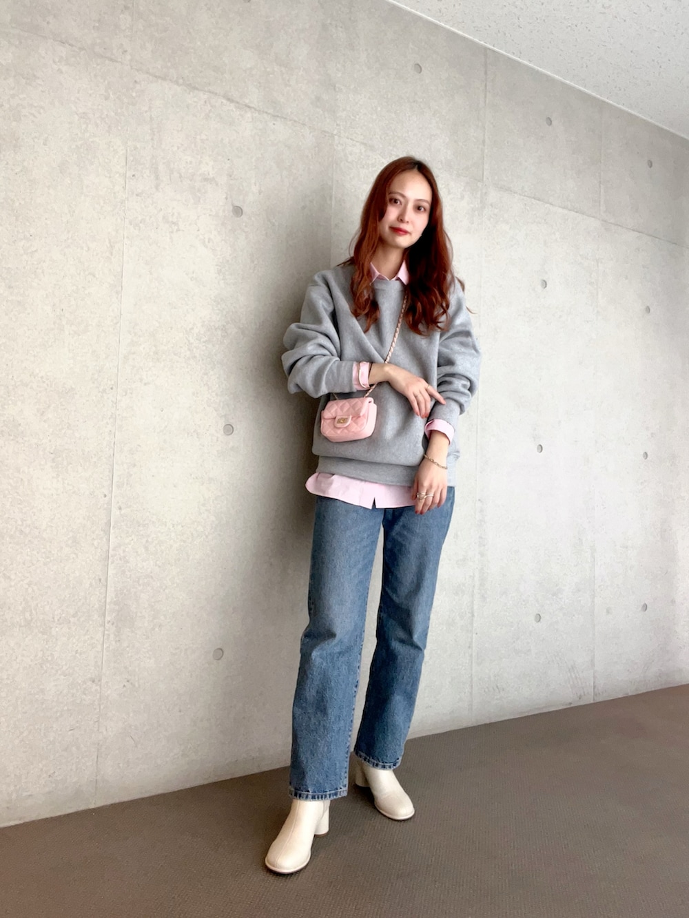 「今日のコスメと服、春色、休日スタイル、オフィスカジュアル、デニム、デートコーデ、春コーデ、プチプラ、春服みてみて、ブーツ、パステルカラー、レイヤードスタイル、春のおしゃ見えテクニック、カジュアルコーデ、春のNewスタイル」|「DISCOATのキルティングミニミニショルダーバッグ(ショルダーバッグ、ピンク系)」を使った、maiさん(レディース・162cm)の冬コーディネートの3枚目の写真