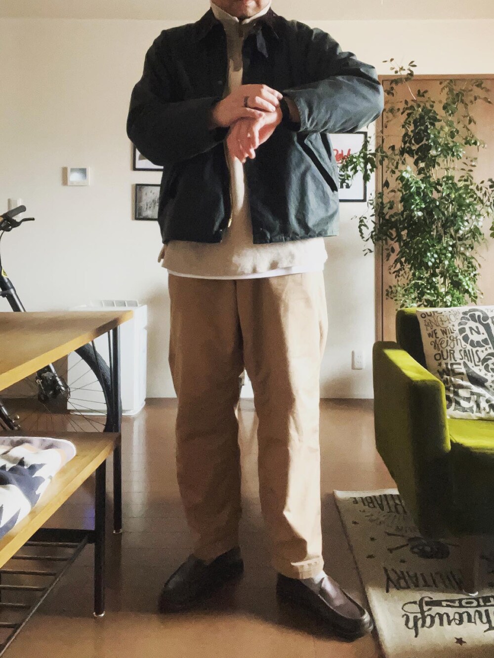 「大人カジュアル、大人コーデ、カジュアルコーデ、今日のコーデ、バブアー、barbour、BARBOUR STYLE、barbour people」｜「Barbourの＜Barbour(バブアー)＞ TRANSPORT JKT/アウター（その他アウター、グリーン系）」を使った、hs_ngy17さん（メンズ・185cm）の冬コーディネートの2枚目の写真