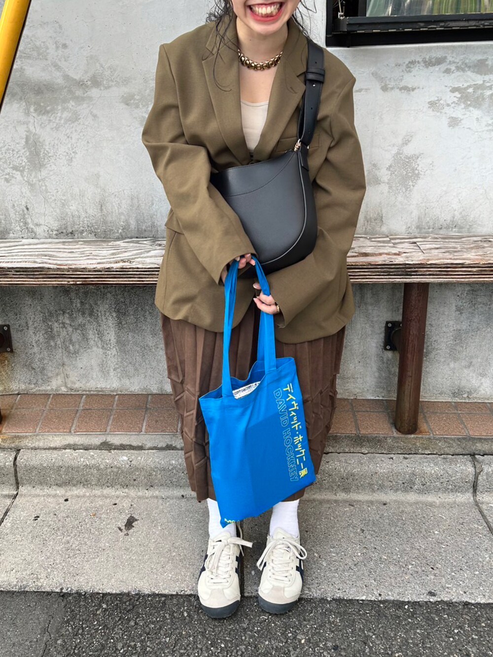 「美術館コーデ、美術館、東京都現代美術館、秋、イッセイミヤケ、ISSEY MIYAKE、issey miyake me、お洒落さんとつながりたい、ジャケット、ジャケットスタイル、秋コーデ、アースカラー、秋カラー、メガネ女子、低身長コーデ」｜「UNIQLO×MARNIのアイテム（ジャケット/アウター、グリーン系）」を使った、おごさん（レディース・148cm）の秋コーディネートの3枚目の写真