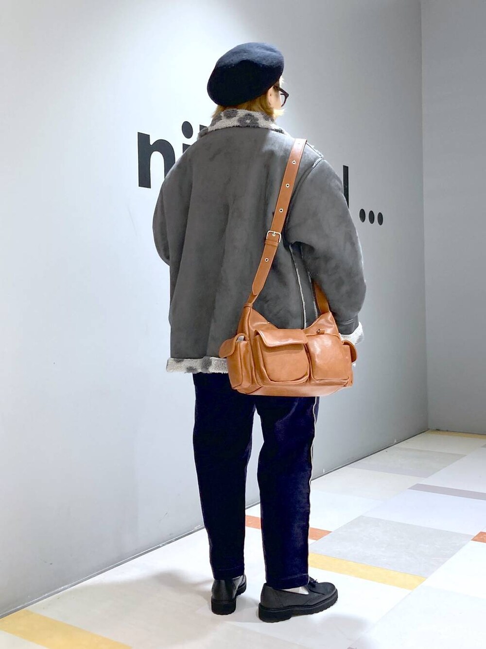 「低身長、体型カバー、ユニセックス」｜「niko and...のオリジナルカラーベレー帽（ハンチング/ベレー帽、ブラック系）」を使った、タゾエさん（レディース・155cm）の秋コーディネートの3枚目の写真