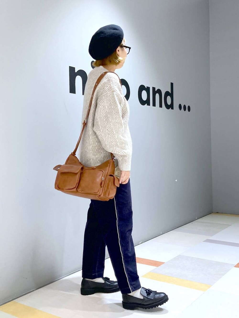 「低身長、体型カバー、ユニセックス」｜「niko and...のオリジナルカラーベレー帽（ハンチング/ベレー帽、ブラック系）」を使った、タゾエさん（レディース・155cm）の秋コーディネートの5枚目の写真