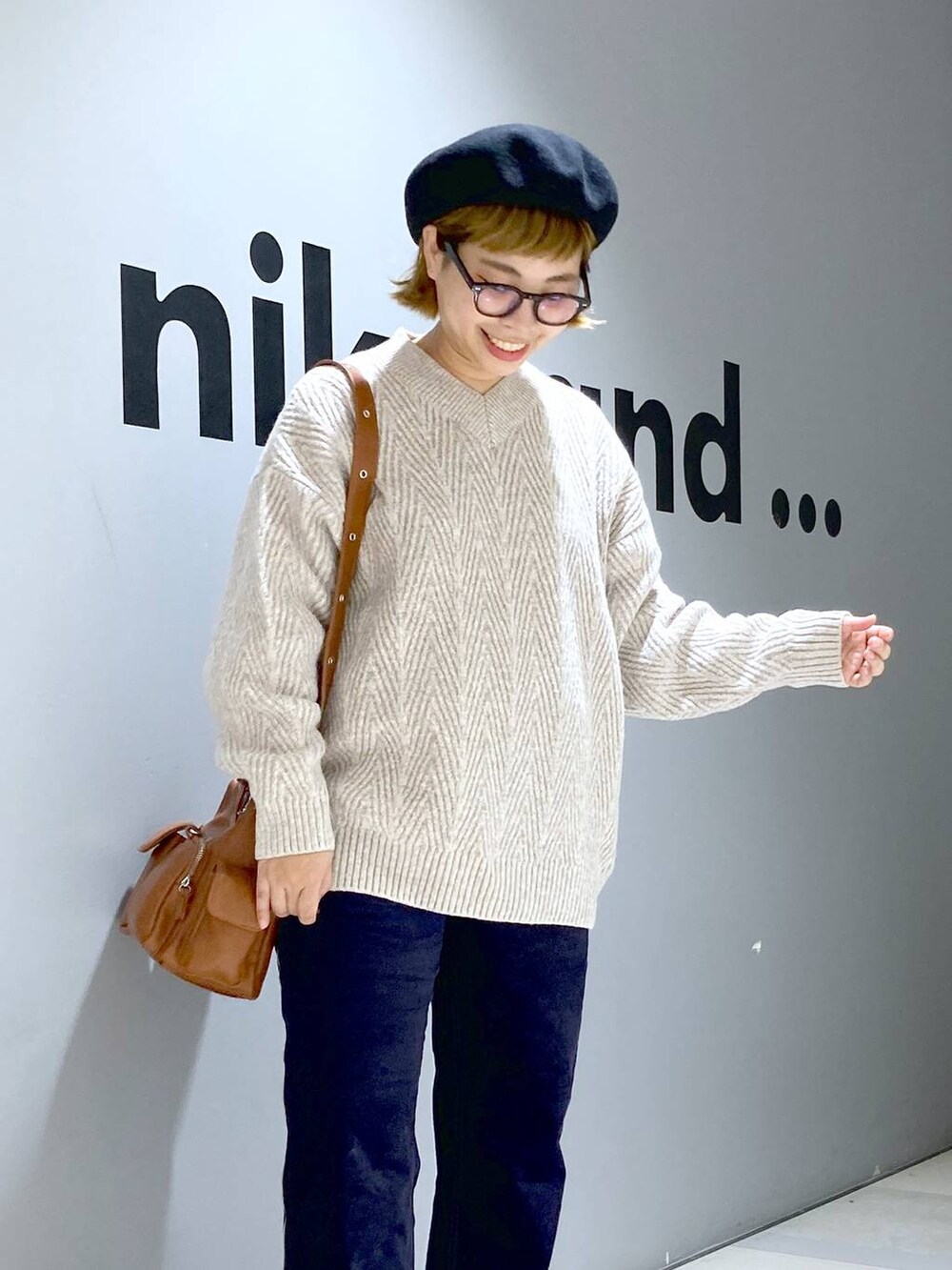 「低身長、体型カバー、ユニセックス」｜「niko and...のオリジナルカラーベレー帽（ハンチング/ベレー帽、ブラック系）」を使った、タゾエさん（レディース・155cm）の秋コーディネートの6枚目の写真