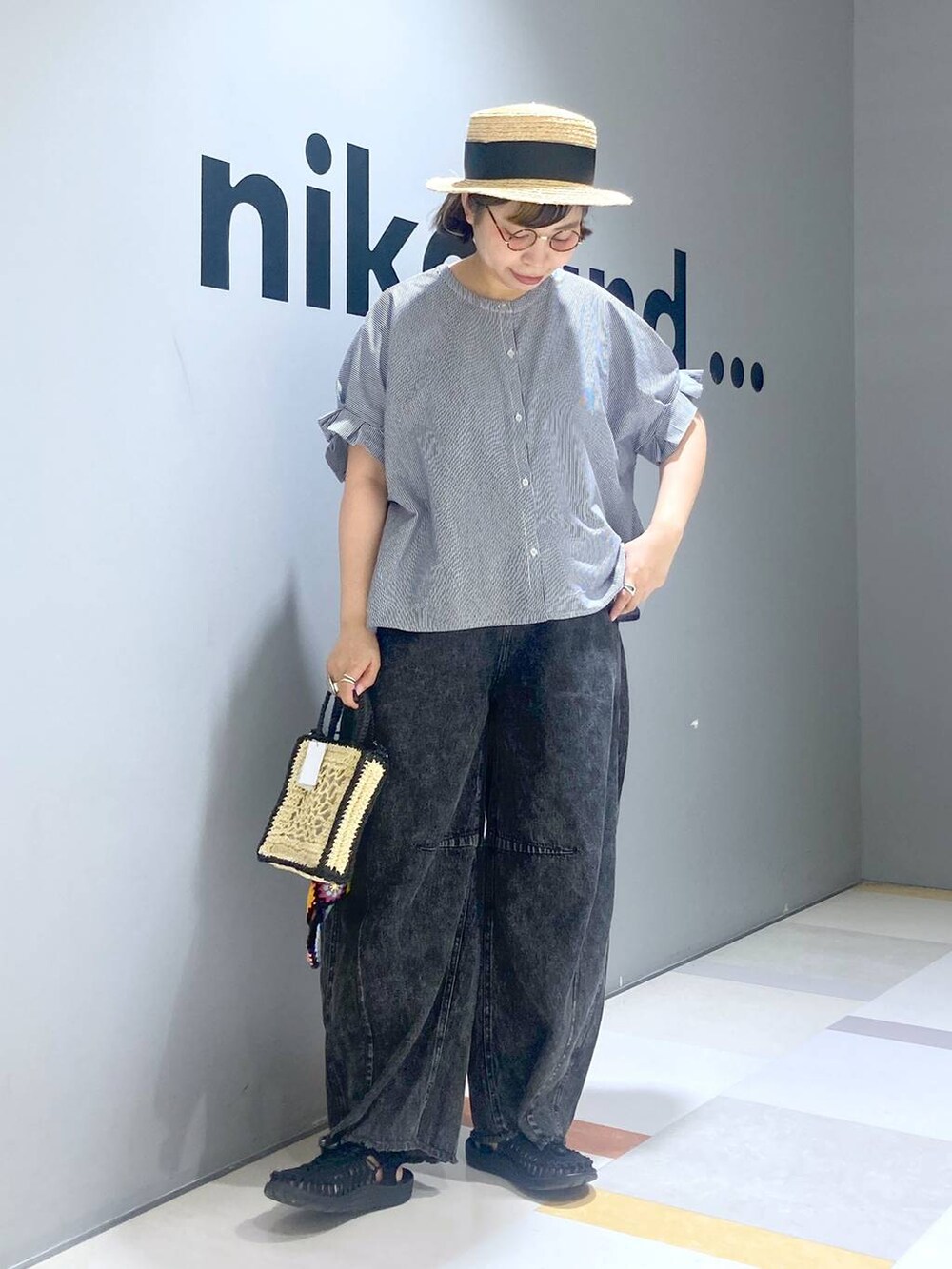 「低身長、体型カバー、ユニセックス」｜「niko and...のオリジナル2WAYトートチェンジショルダーバッグ（ショルダーバッグ、ブラック系）」を使った、タゾエさん（レディース・155cm）の夏コーディネートの4枚目の写真
