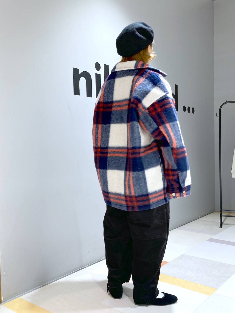 「低身長、体型カバー、ユニセックス」|「niko and...のシャギーチェックジャケット(ブルゾン、ベージュ系)」を使った、タゾエさん(レディース・155cm)の秋コーディネートの3枚目の写真