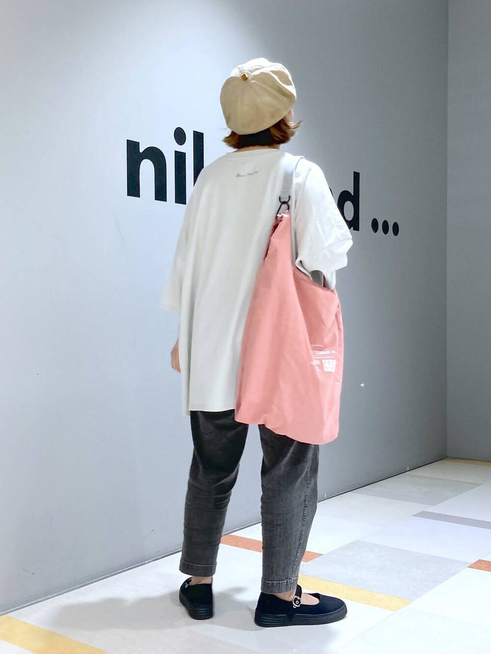 「低身長、体型カバー、ユニセックス」｜「niko and...の【Henri Matisse(アンリ・マティス)】マティスアートプリントTシャツ（Tシャツ/カットソー、グレー系）」を使った、タゾエさん（レディース・155cm）の夏コーディネートの3枚目の写真