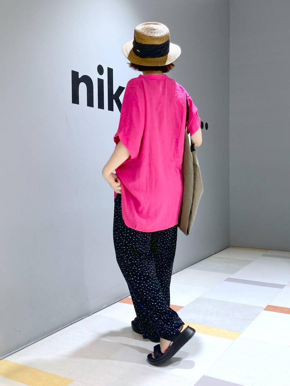 「低身長、体型カバー、ユニセックス」|「niko and...のDRYユルプリントパンツ(その他パンツ、ブラック系)」を使った、タゾエさん(レディース・155cm)の夏コーディネートの2枚目の写真