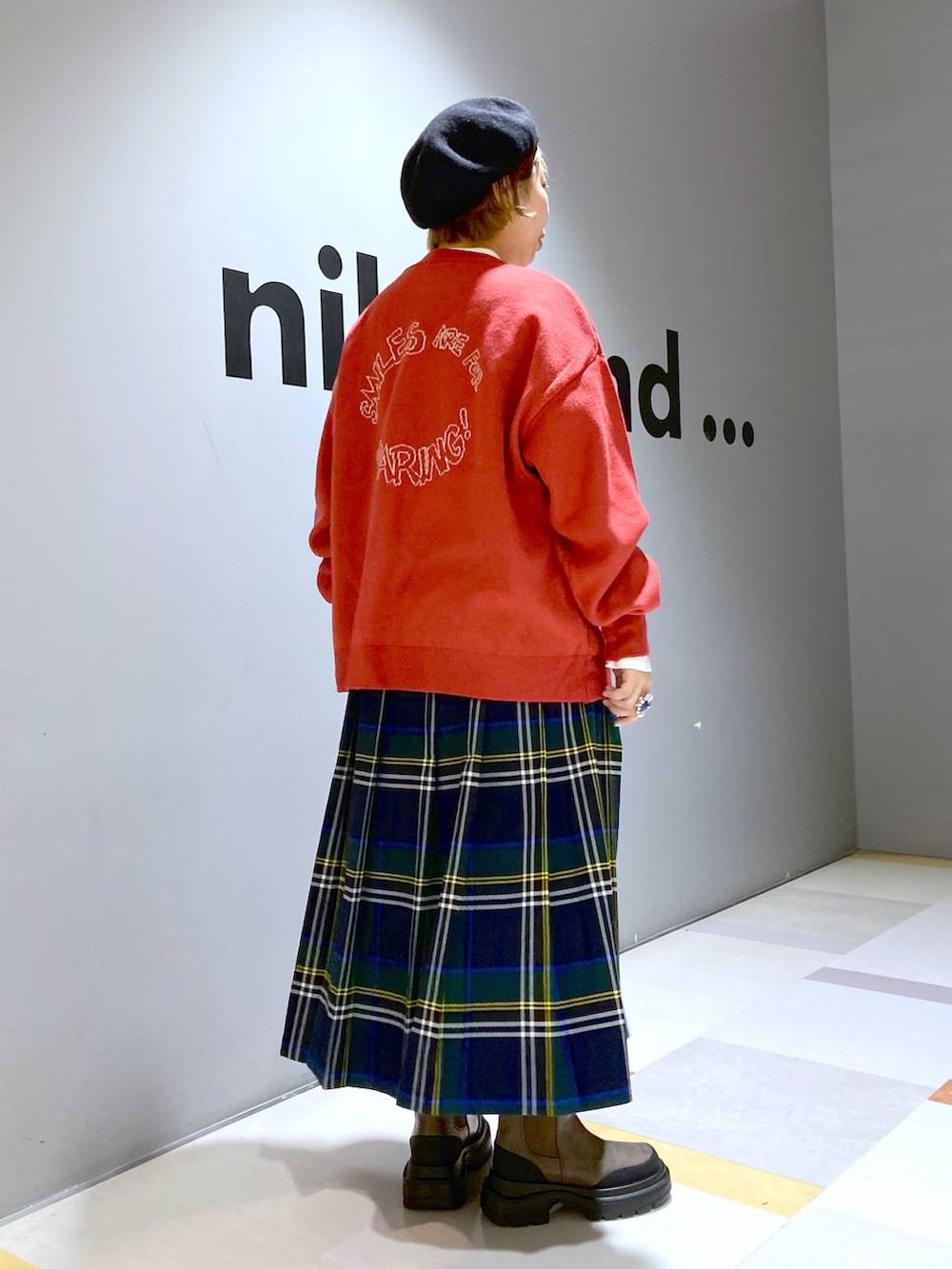 「低身長、体型カバー、ユニセックス」|「niko and...のチェックツイルキルトスカート(スカート、グリーン系)」を使った、タゾエさん(レディース・155cm)の冬コーディネートの2枚目の写真