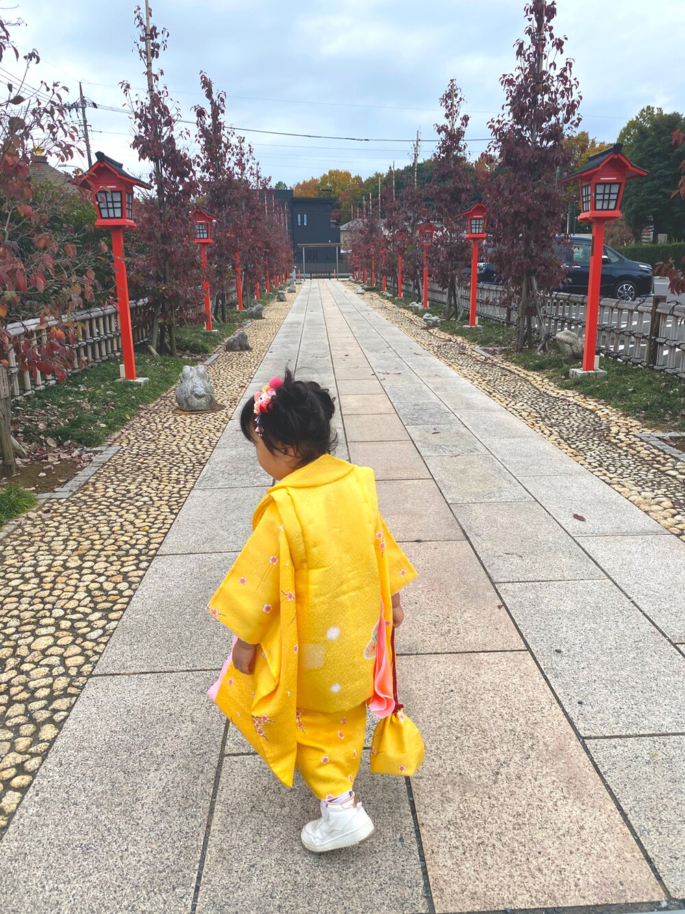 「未来のWEARISTAプロジェクト、753」｜「着物のアイテム（着物、イエロー系）」を使った、rin❤︎hana...さん（キッズ・100cm）の秋コーディネートの2枚目の写真
