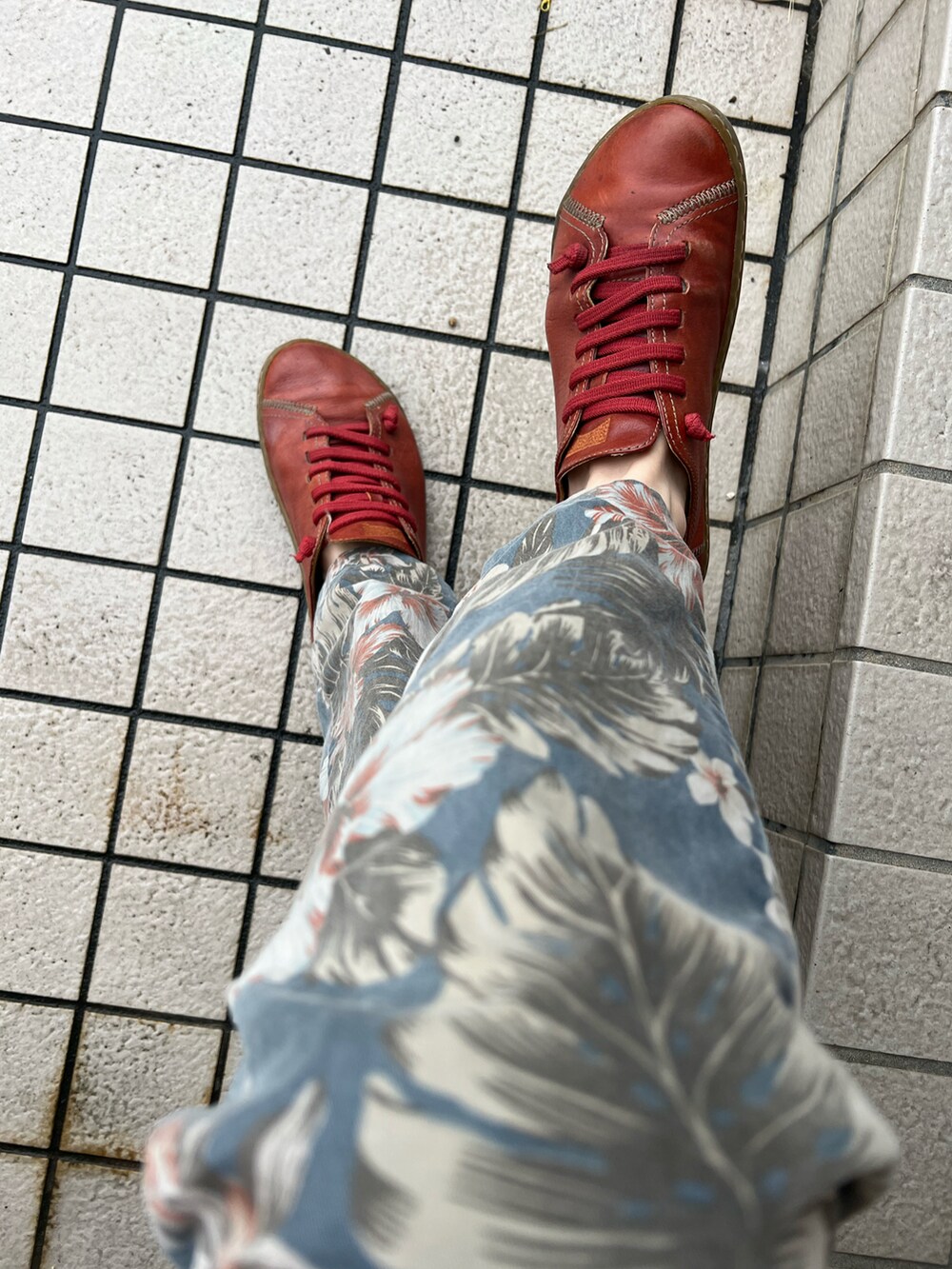 「MEDI DRESSのアイテム（タンクトップ、グリーン系）」を使った、michi-michiさん（メンズ・165cm）の夏コーディネートの3枚目の写真