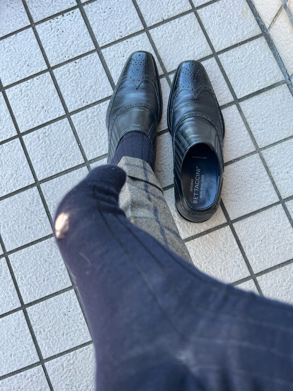 「松坂屋のアイテム（シャツ/ブラウス、ブルー系）」を使った、michi-michiさん（メンズ・165cm）の秋コーディネートの2枚目の写真