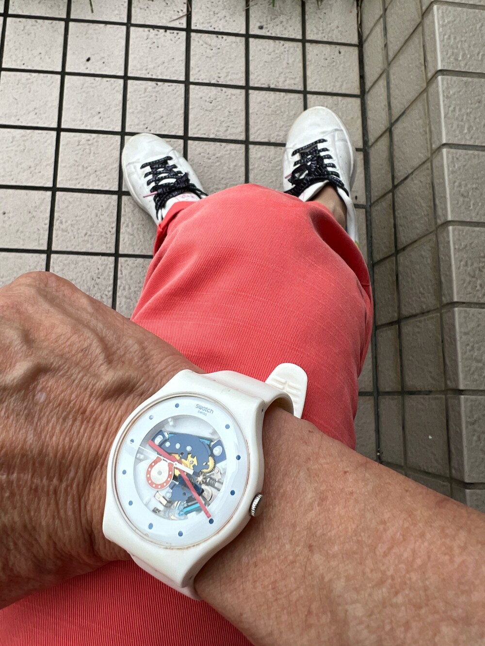 「URBAN RESEARCHのアイテム（タンクトップ、ホワイト系）」を使った、michi-michiさん（メンズ・165cm）の秋コーディネートの2枚目の写真