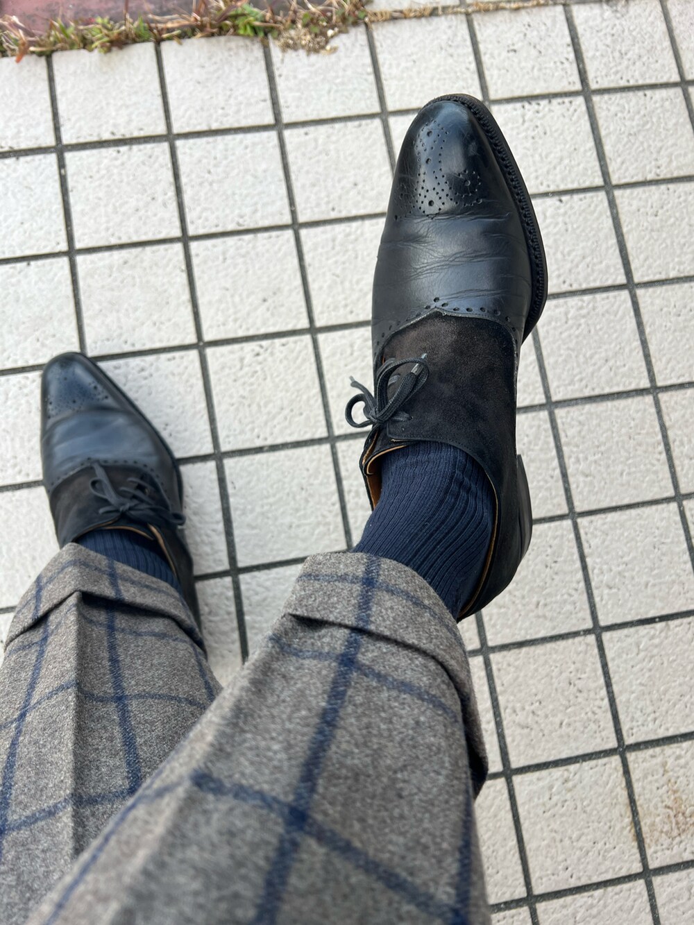 「Paul Stuartのアイテム（ネクタイ、ブルー系）」を使った、michi-michiさん（メンズ・165cm）の冬コーディネートの3枚目の写真
