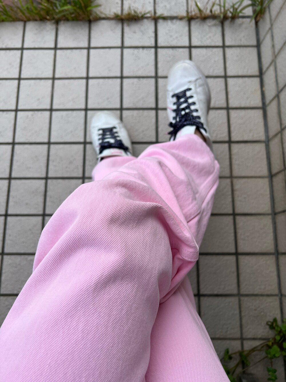 「GLOBAL WORKのアイテム（タンクトップ、ホワイト系）」を使った、michi-michiさん（メンズ・165cm）の春コーディネートの3枚目の写真