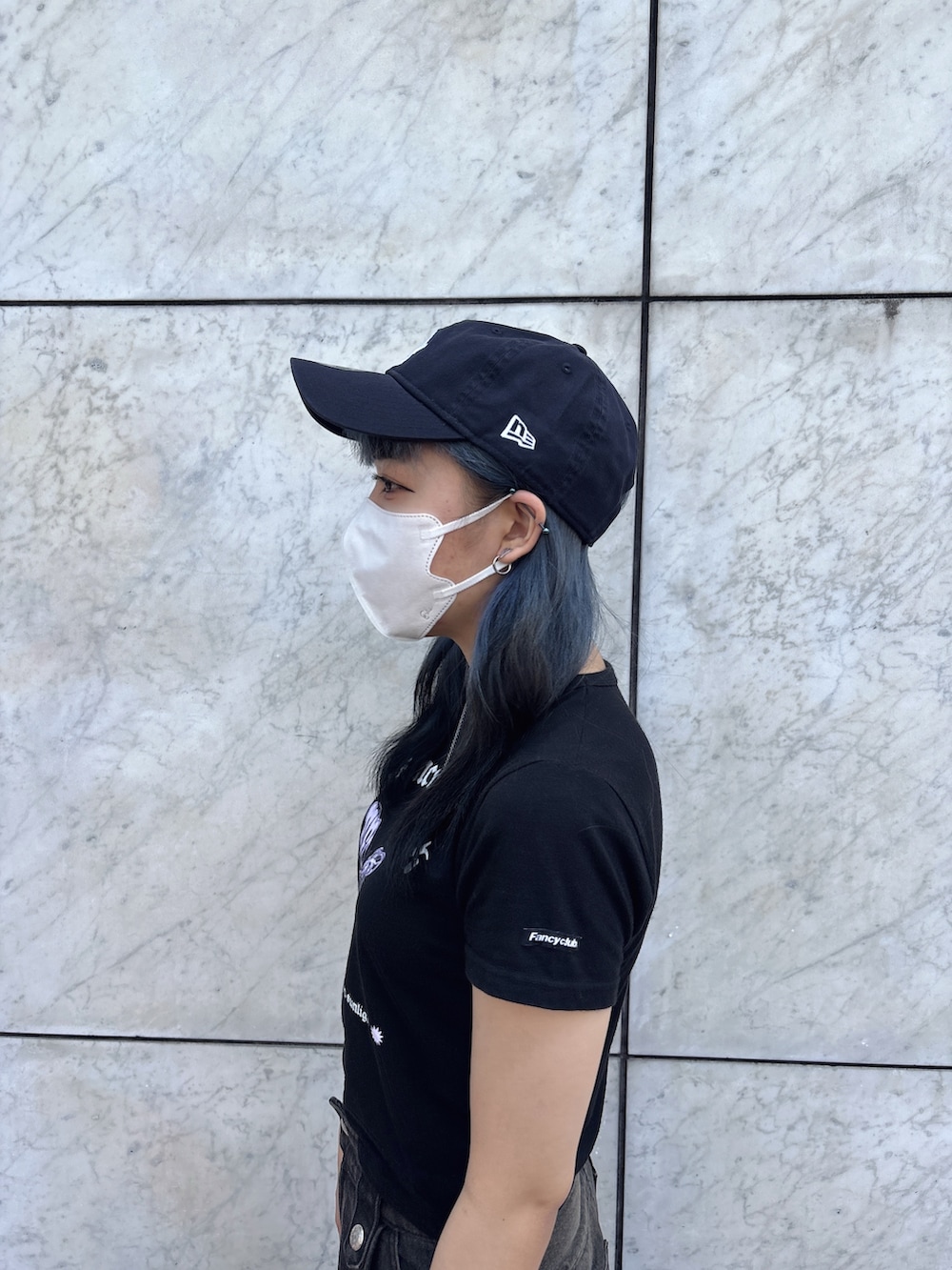 「デニム、夏コーデ、韓国ファッション、プチプラ、夏ファッション、夏服、半袖、キャップ、キャップコーデ、NEWERA、newera、override、override 、OVERRIDE」｜「jouetieの2WAYレングスウエスタンデニム【セットアップ対応】（デニムパンツ、ブラック系）」を使った、ももさん（レディース・162cm）の夏コーディネートの3枚目の写真