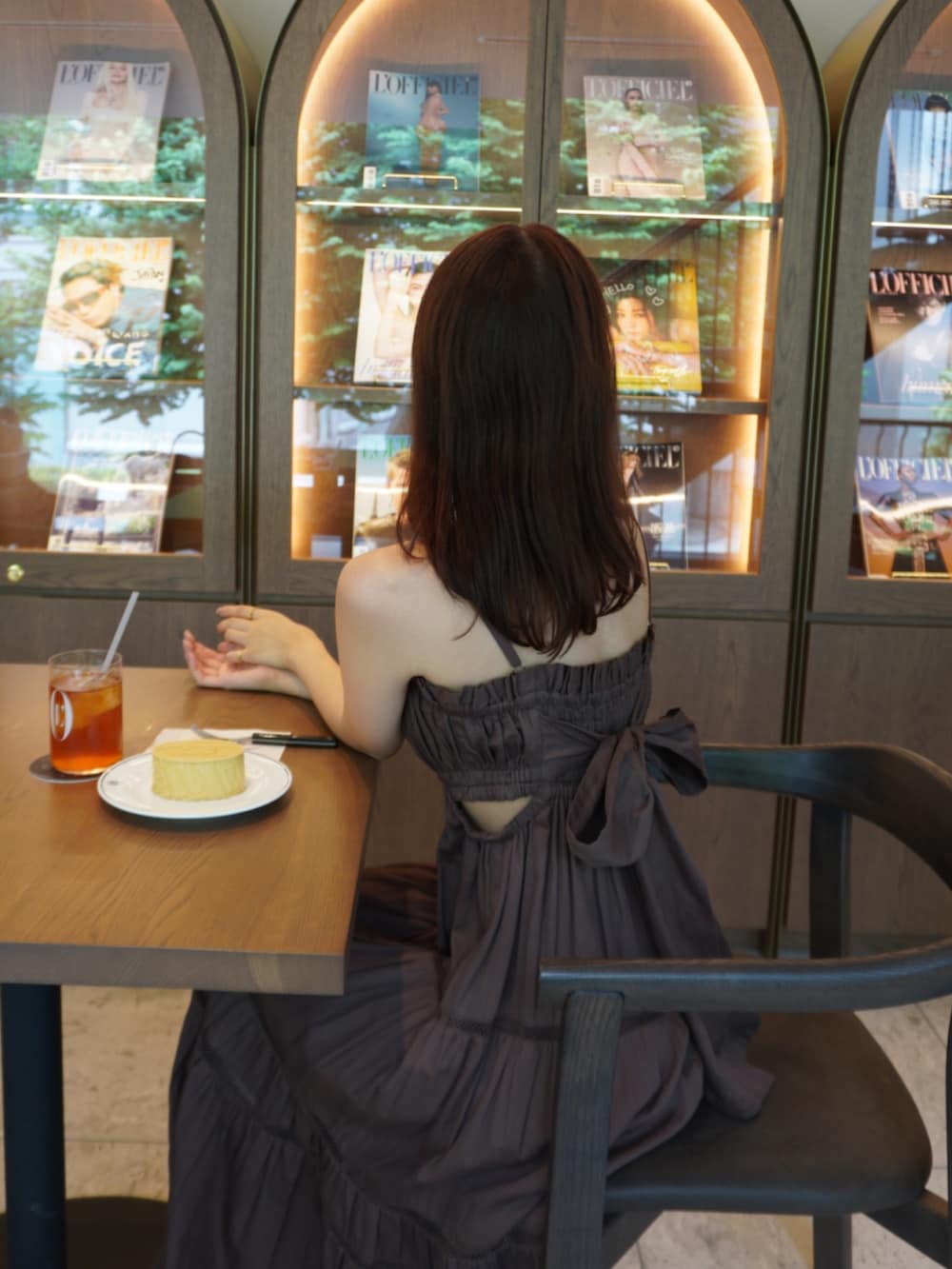 「ワンピ、ワンピース、ワンピーススタイル、ワンピースコーデ、ブラウン、ブラウンコーデ、ブラウン色に染まれ」｜「dazzlinのサイドオープンコットンワンピース（ワンピース、ブラウン系）」を使った、mikiさん（レディース・153cm）の夏コーディネートの4枚目の写真