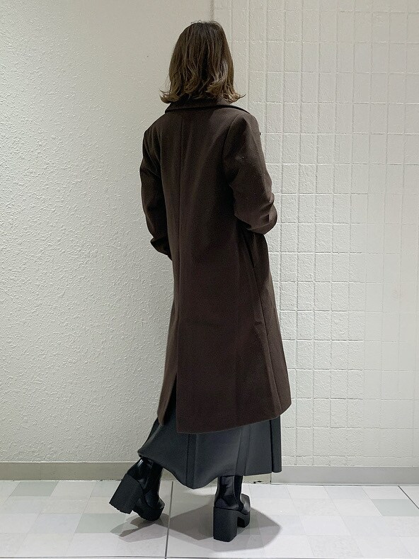 「dazzlinのスクエアハンドバッグ（ハンドバッグ、ブラック系）」を使った、mikiさん（レディース・153cm）の冬コーディネートの4枚目の写真