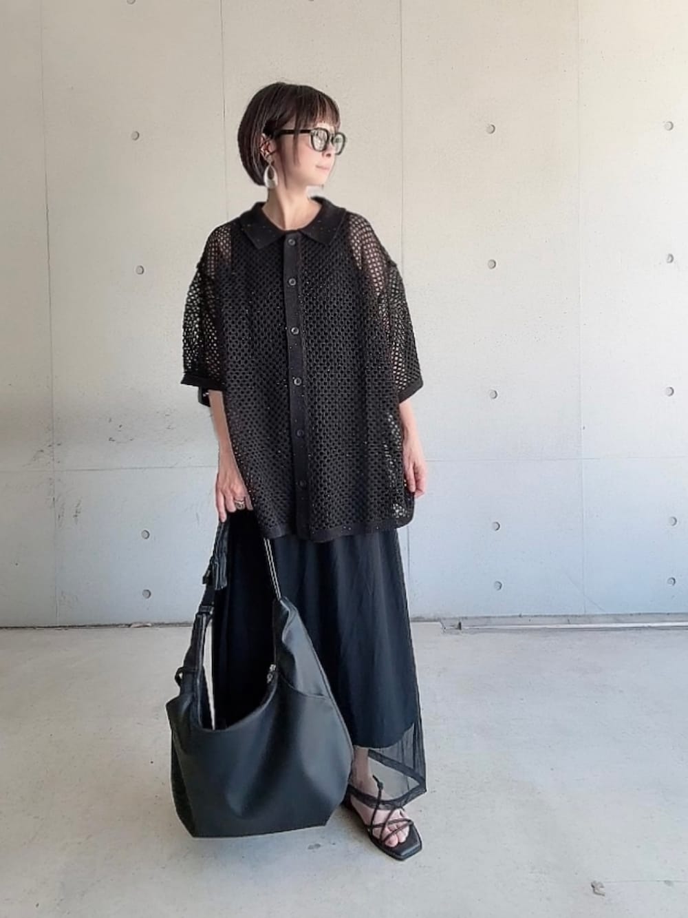 「夏ルックで気分アップ、メッシュ、メッシュシャツ、PR、confirm、レイヤードスタイル、GU、シアートップス、オトナカジュアル、大人カジュアル」｜「Confirmの25SS スパンコール メッシュシャツ ユニセックス（シャツ/ブラウス、ブラック系）」を使った、なな☺︎さん（骨格ナチュラル・レディース・155cm）の夏コーディネートの2枚目の写真