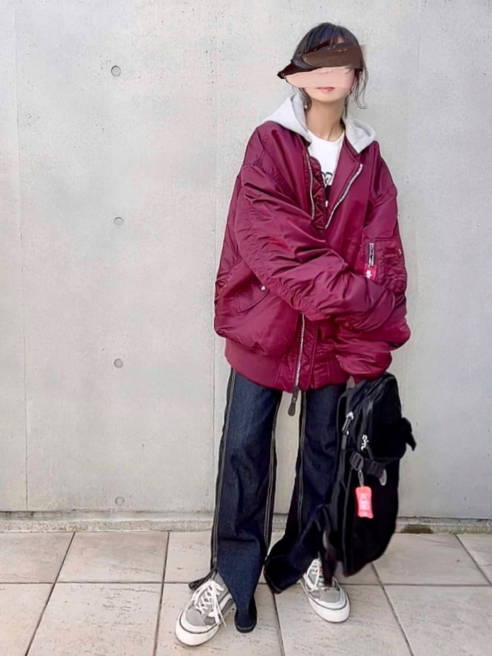 「MA-1、alpha、alphaindustries、ゆるコーデ、ゆるだほ」｜「ALPHAの【ユニセックス対応】MA-1 NATUS NEO スーパービッグミリタリージャケット（MA-1、レッド系）」を使った、なな☺︎さん（レディース・155cm）の冬コーディネートの2枚目の写真