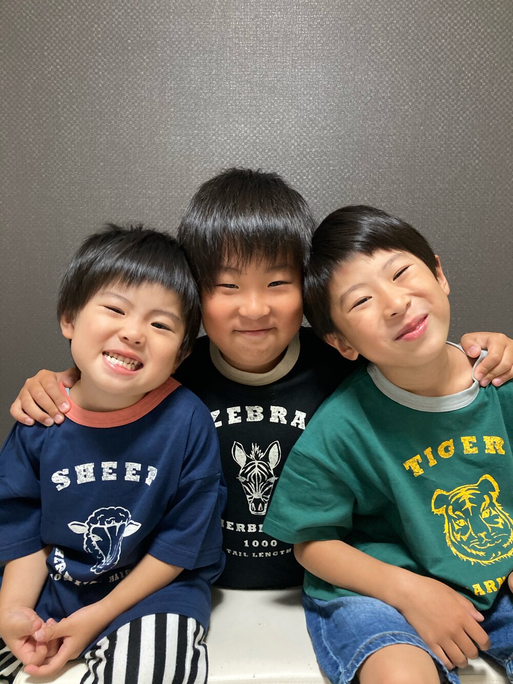 「きょうだいコーデ、きょうだいリンク、プチプラ、ロゴT」｜「antiquaの愛らしさ倍増！アニマルイラストTシャツ（Tシャツ/カットソー、その他）」を使った、S♡K♡K♡さん（キッズ・90cm）の春コーディネートの2枚目の写真