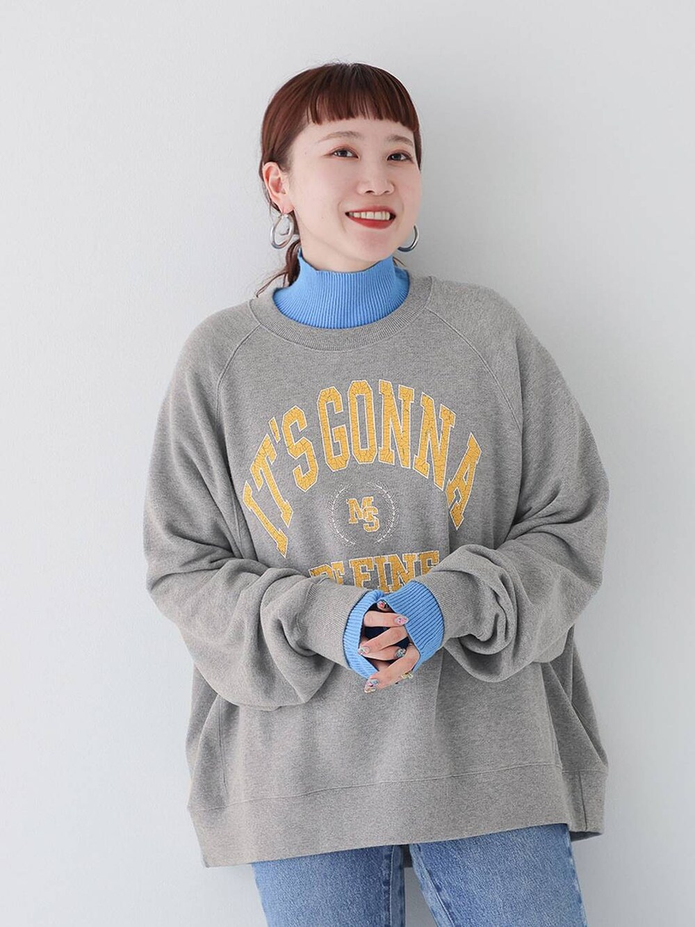 「着痩せ・細見え、若見え、個性派、着痩せ、カジュアル、LOWRYS FARM」｜「LOWRYS FARMのＣＯＮＥフレアデニムパンツ　907038（デニムパンツ、その他）」を使った、サトムラさん（レディース・163cm）の秋コーディネートの6枚目の写真