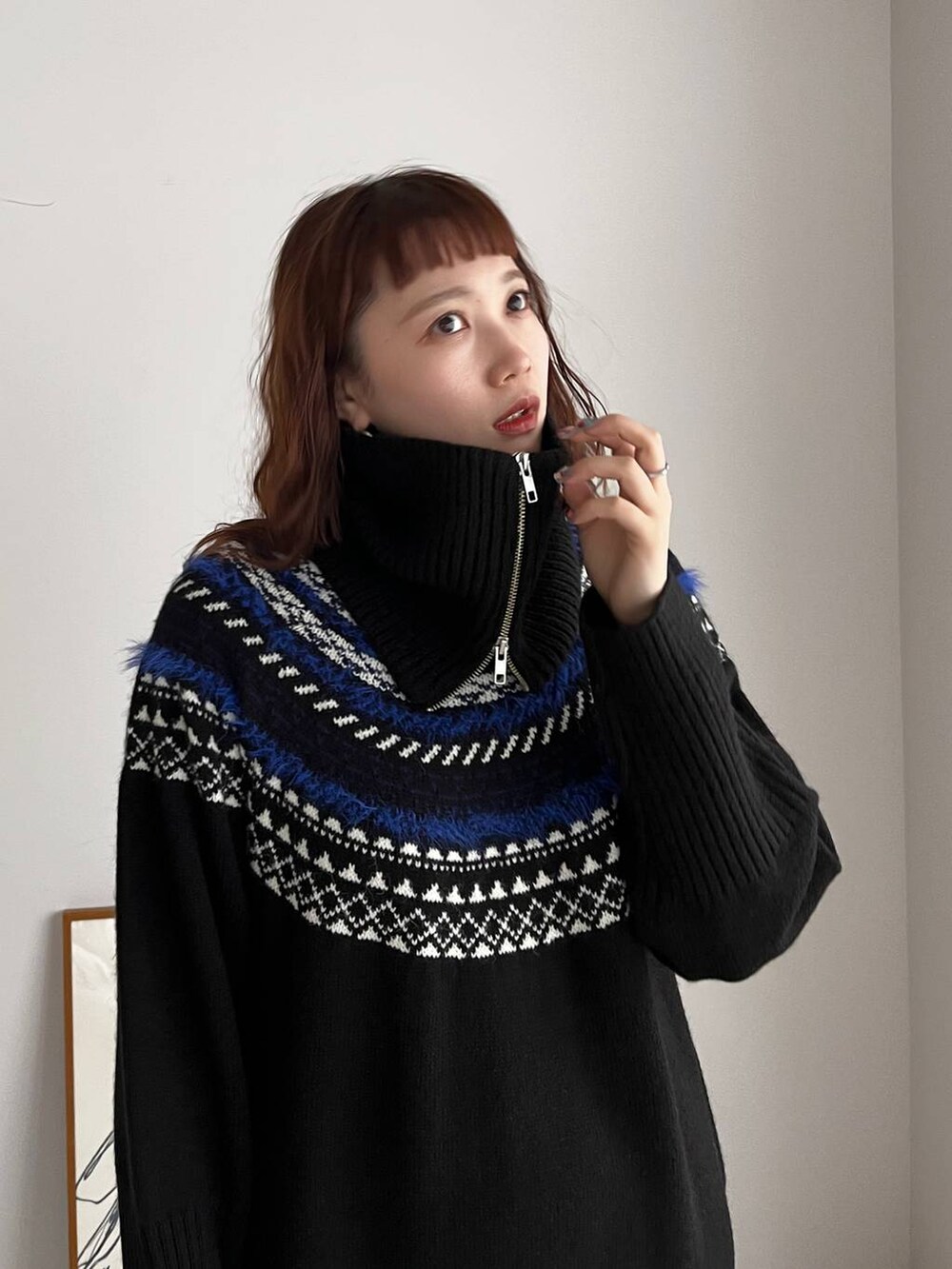 「着痩せ・細見え、若見え、個性派、着痩せ、カジュアル、LOWRYS FARM」｜「LOWRYS FARMのＺＩＰエリツキニットワンピース　968624（ワンピース、ブラック系）」を使った、サトムラさん（レディース・163cm）の秋コーディネートの3枚目の写真
