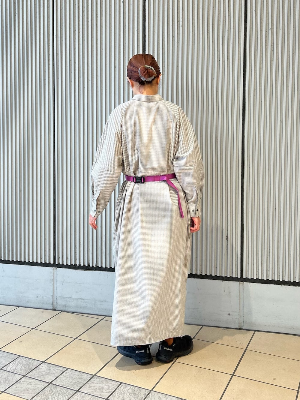 その他のワンピースを着用したレディースの冬コーディネートの3枚目の写真