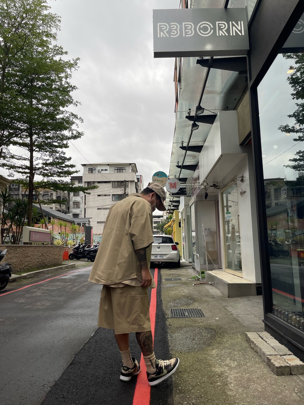 「一中街、一中r3born、r3born1920」｜「niko and...のアイテム（キャップ、ベージュ系）」を使った、kevinlai2530さん（メンズ・165cm）の秋コーディネートの5枚目の写真