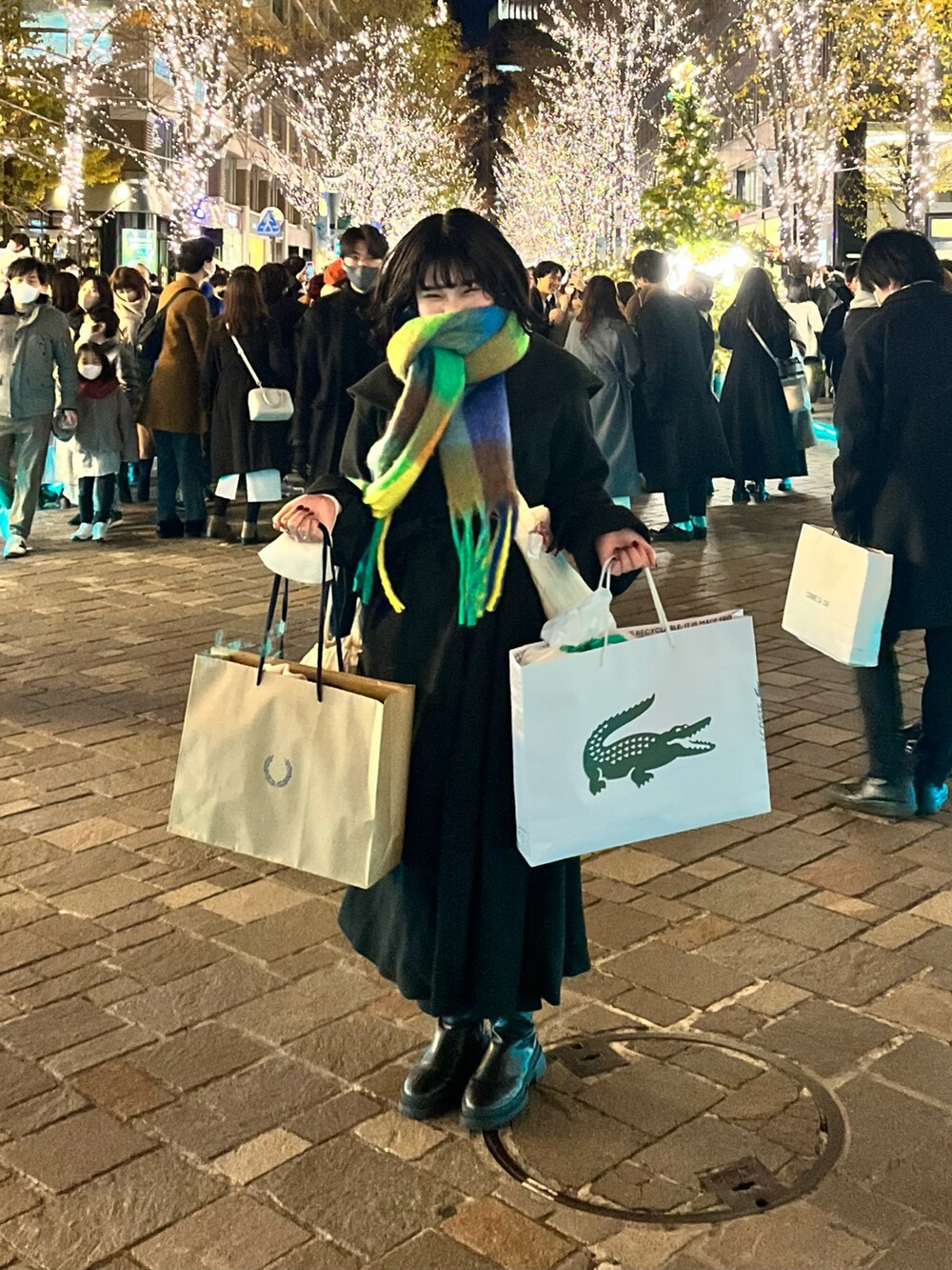「オトナカジュアル、パンツスタイル、キレイめカジュアル、おしゃれさんと繋がりたい、今日のコーデ、ワンピース、トレンチコート、シンプルコーデ、マフラー、マフラーコーデ、ブラックコーデ」｜「GRLのアイテム（ブーツ、ブラック系）」を使った、aoi｜葵さん（レディース・159cm）の春コーディネートの2枚目の写真