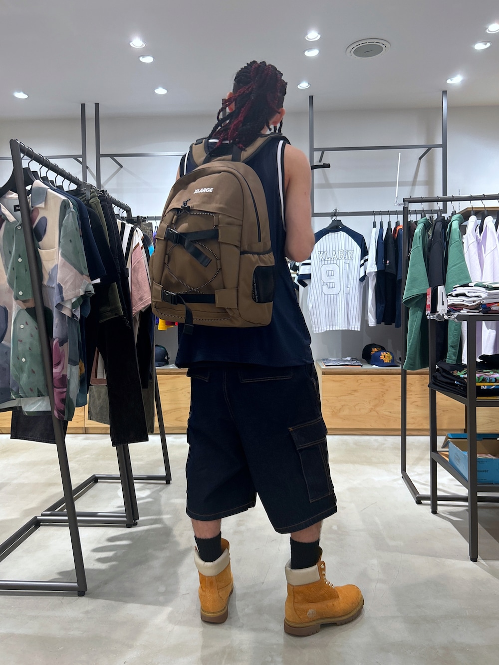 「XLARGEのアイテム（タンクトップ、その他）」を使った、TIGERさん（メンズ・174cm）の夏コーディネートの3枚目の写真