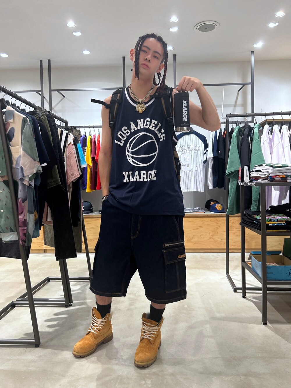 「XLARGEのアイテム（タンクトップ、その他）」を使った、TIGERさん（メンズ・174cm）の夏コーディネートの2枚目の写真