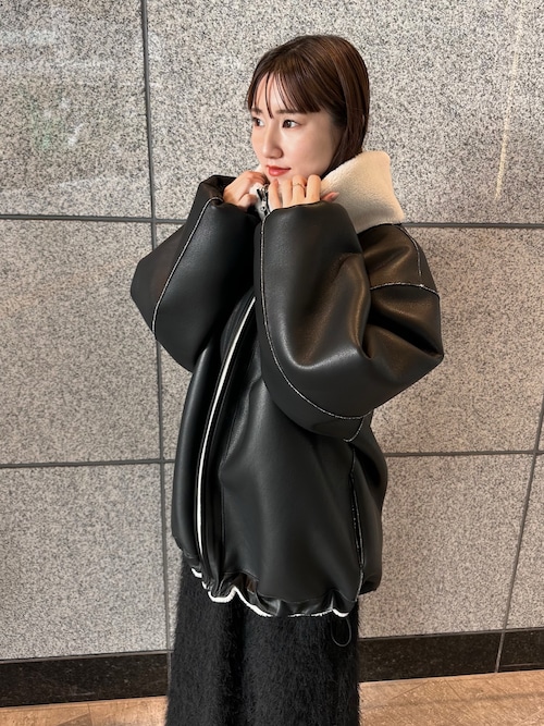 2WAYボアフォーレザーコートを使った人気ファッションコーディネート