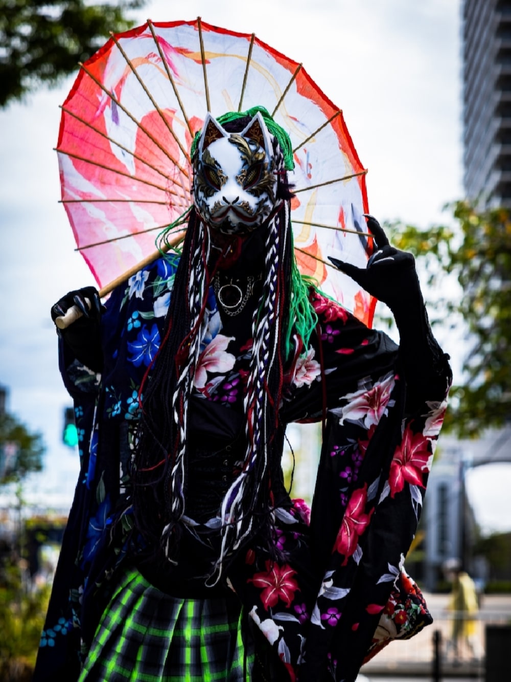 その他の浴衣、その他のその他を着用したメンズの秋コーディネートの3枚目の写真