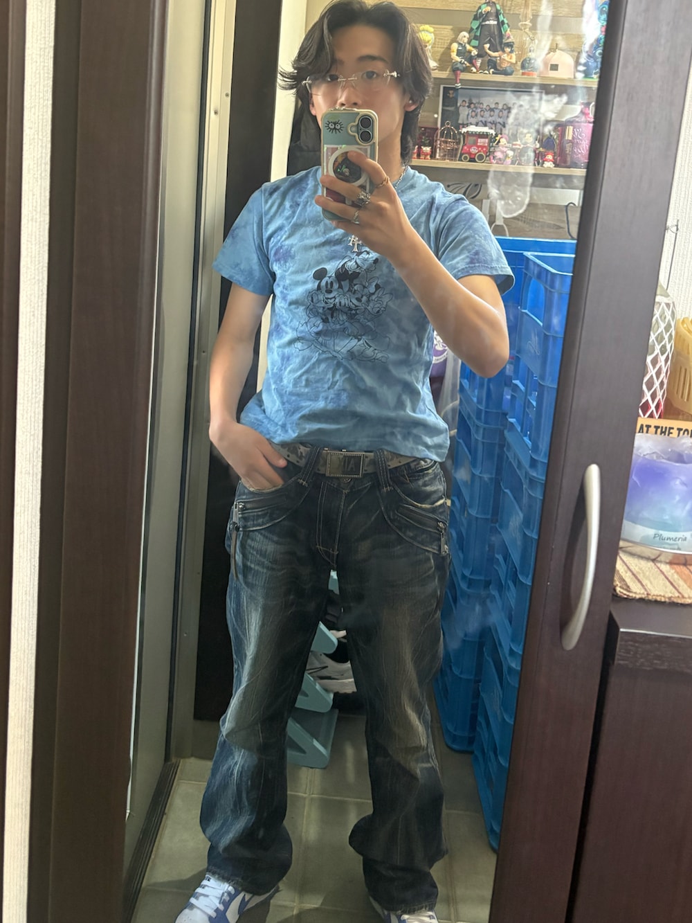 「Levi'sのリーバイスの507のフレアですセカストでディぐりました（デニムパンツ、ブルー系）」を使った、junjunjun0529さん（骨格ストレート・メンズ・166cm）の夏コーディネートの2枚目の写真