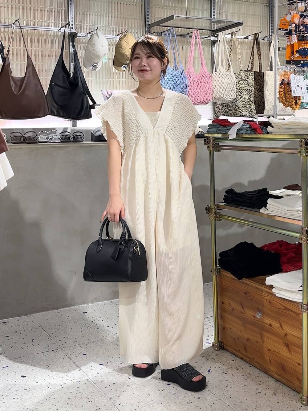 Lunaさんの「カンドウフィットニットサンダル 283661（LOWRYS FARM）」を使ったコーディネートの2枚目の写真