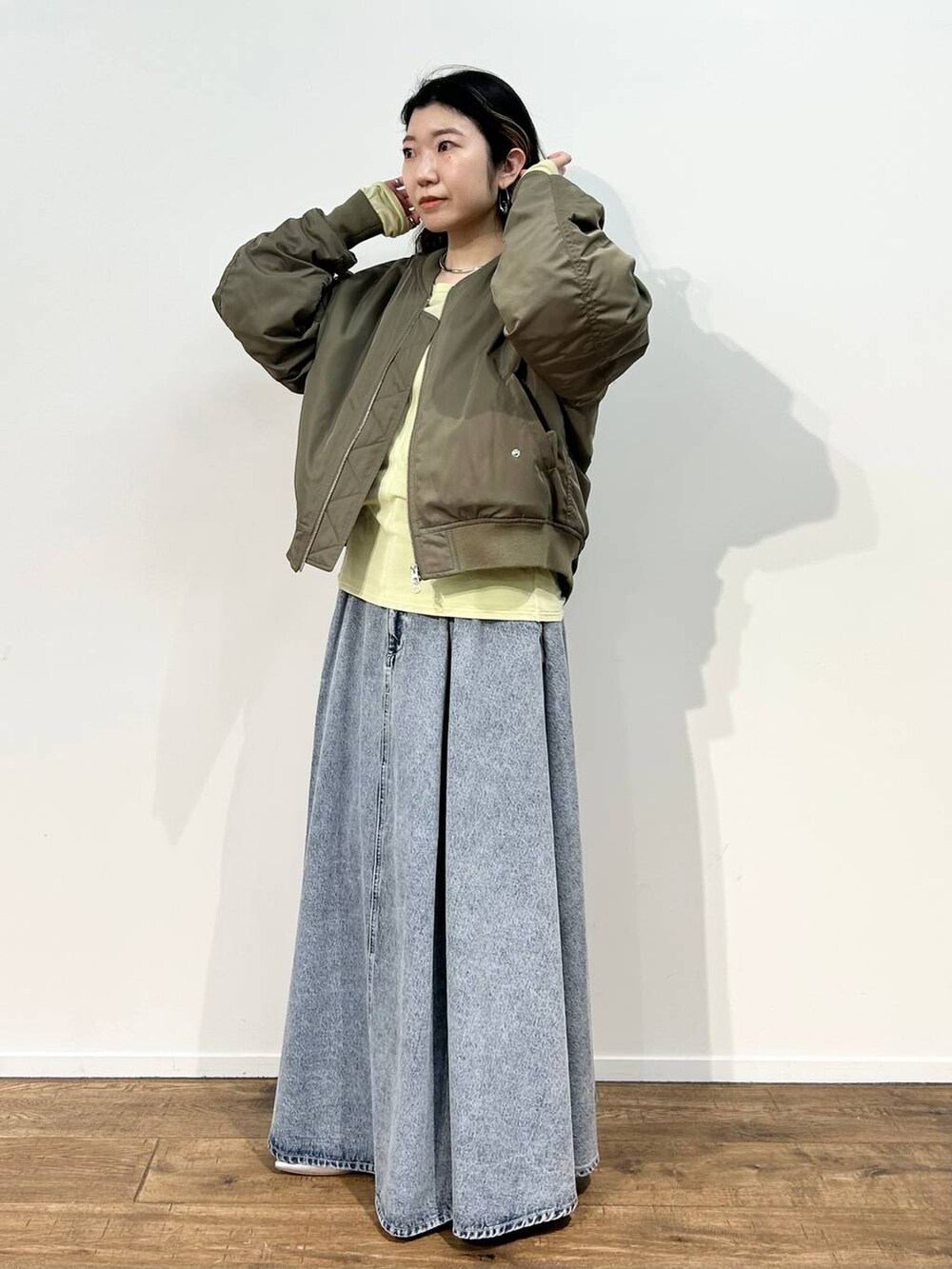 「ベーシック/シンプル、着痩せ・細見え、女子ウケ」｜「ucalyptの【ucalypt】Choker（ネックレス、グレー系）」を使った、pocustagramさん（レディース・162cm）の冬コーディネートの2枚目の写真